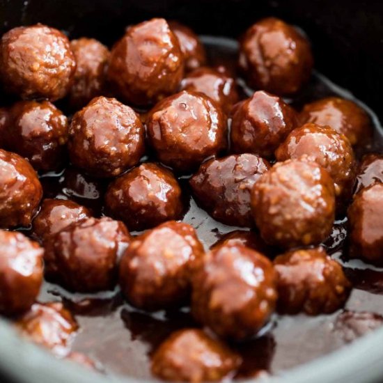 Crockpot BBQ Grape Jelly Meatballs