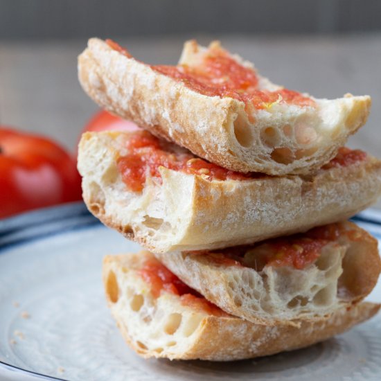 Pan Con Tomate