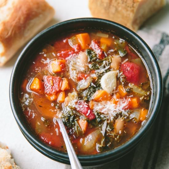 Kale and White Bean Soup