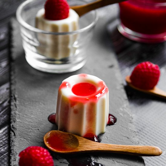 Panna Cotta with Raspberry Coulis