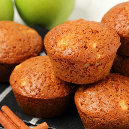 Vegan Apple Muffins