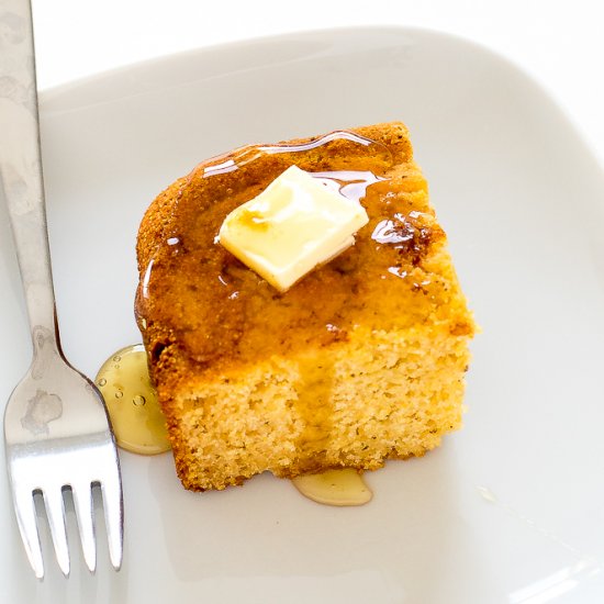 The BEST Cornbread