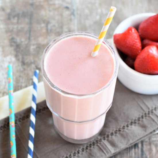 Strawberry-Banana PB Smoothie