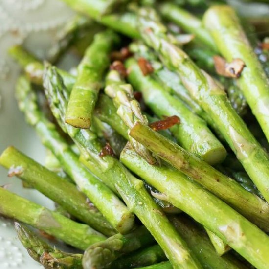 Sautéed Garlic Asparagus