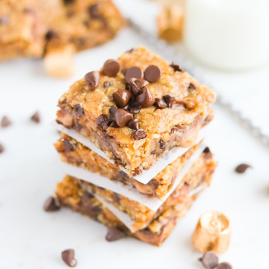 Rolo Oatmeal Cookie Bars