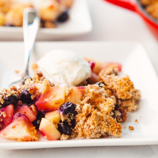 Protein Apple Blueberry Crisp