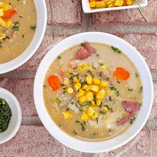 Creamy Vegan Corn Chowder