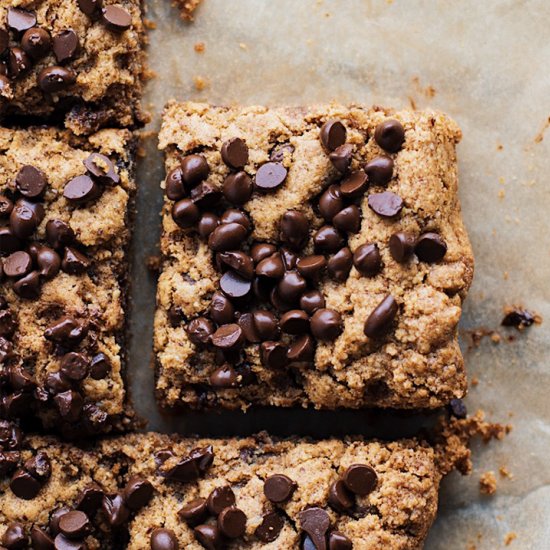 Chewy Almond Butter Blondies