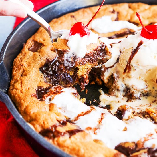 Skillet Chocolate Chip Cookie Recip