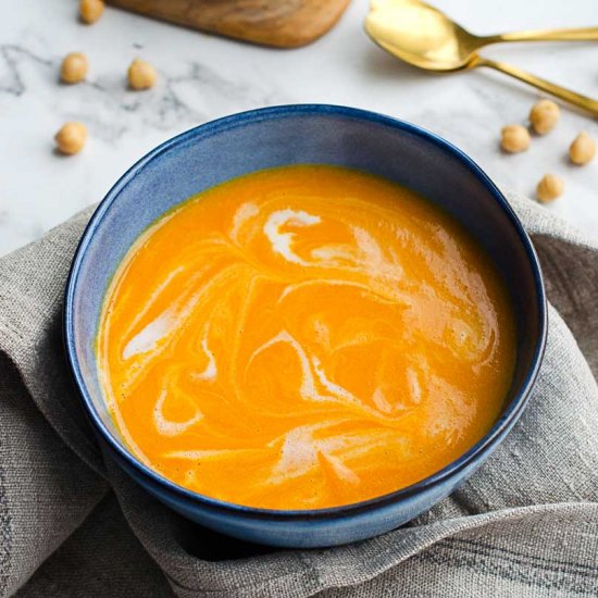 Plant Based Carrot Ginger Soup