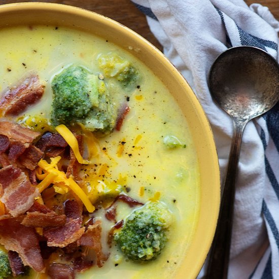 BROCCOLI CAULIFLOWER SOUP