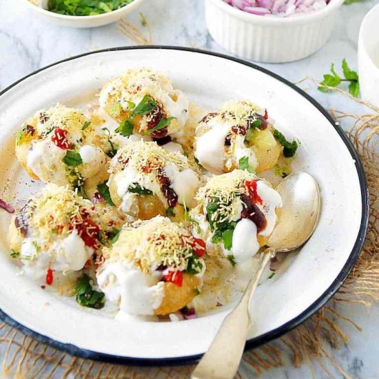 Dahi Batata Puri