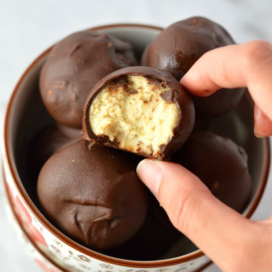 Golden Oreo Truffles