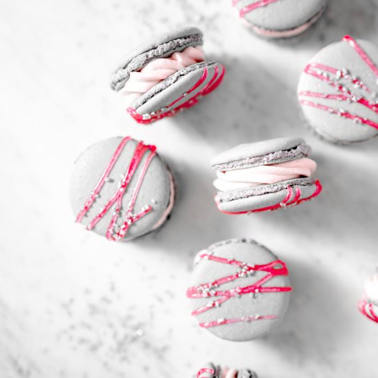 Pink Piping Gel Macarons