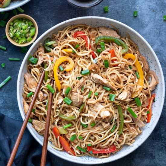 Chicken Hakka Noodles