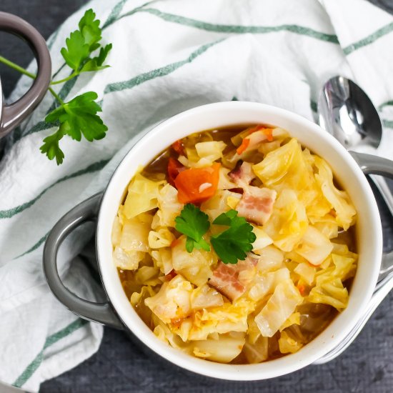 Hearty Cabbage Bacon Soup