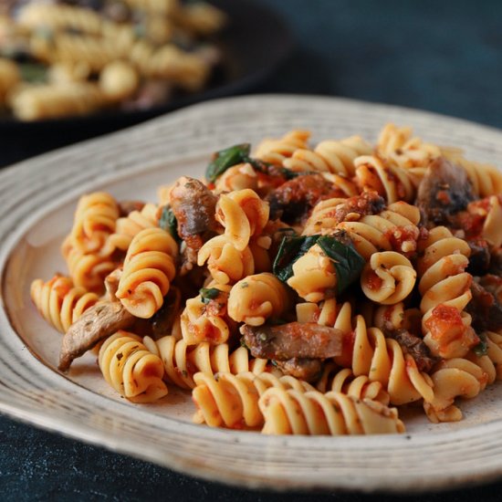 Chili Tomato Mushroom Pasta