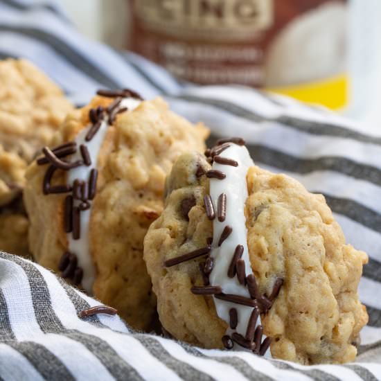 Chocolate Chip Oatmeal Cookies