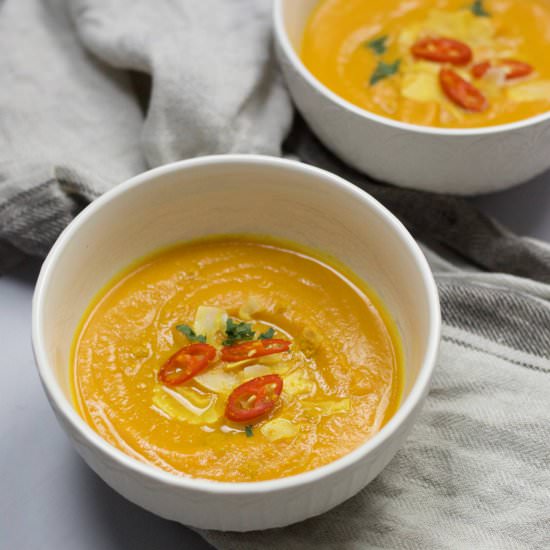 Carrot and sweet potato soup VeGaN