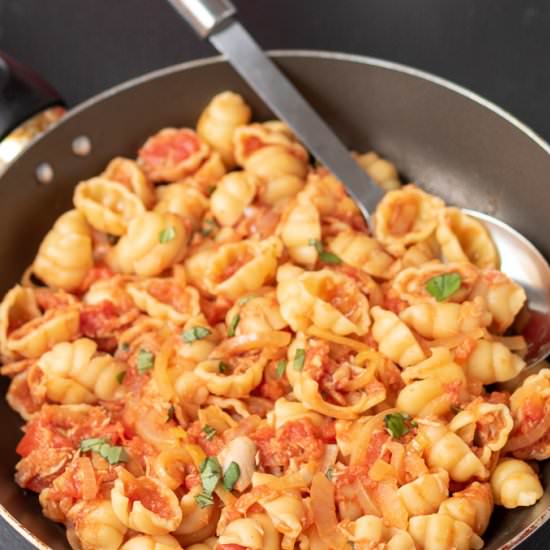 Tuna Tomato Pasta