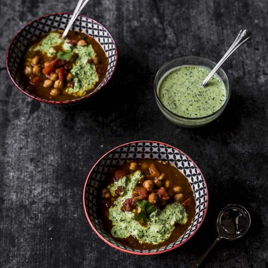 chickpea chili w/cilantro cream