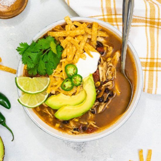 Instant Pot Chicken Tortilla Soup