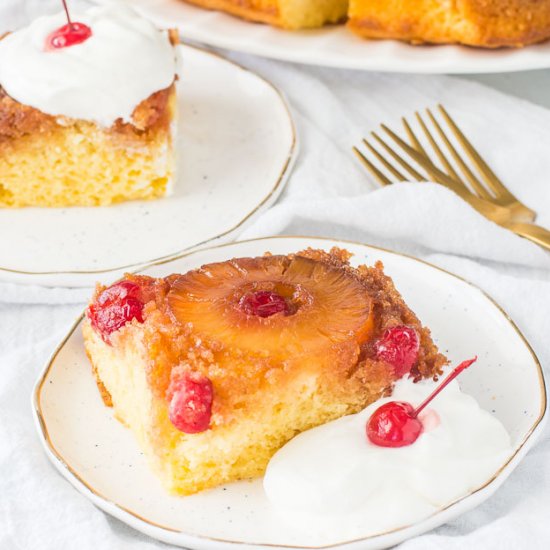 Easy Pineapple Upside-Down Cake