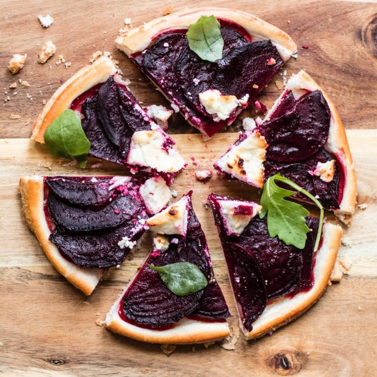 Beetroot tart with goats cheese