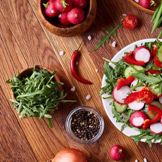 Spring Salad with Radishes