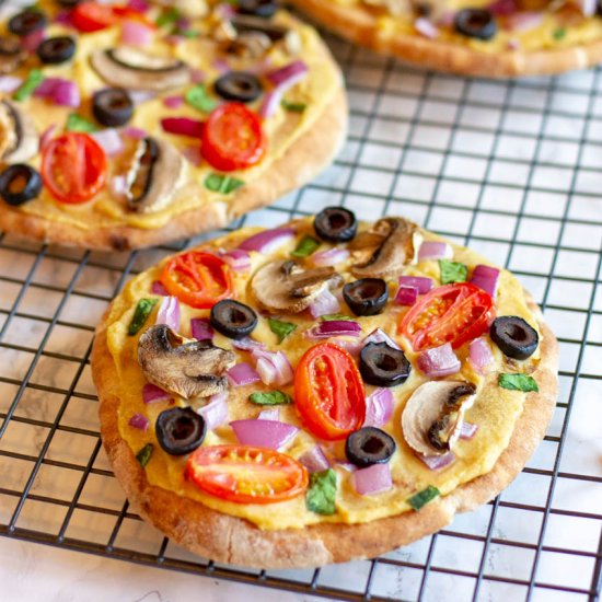 Hummus Pita Pizza