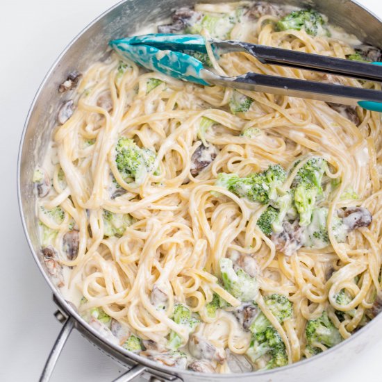 Broccoli Mushroom Alfredo Pasta