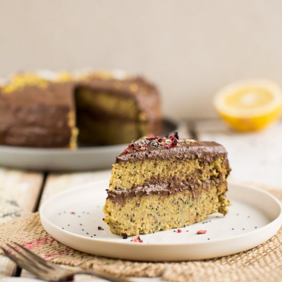 Vegan Lemon Cake with Poppy Seeds