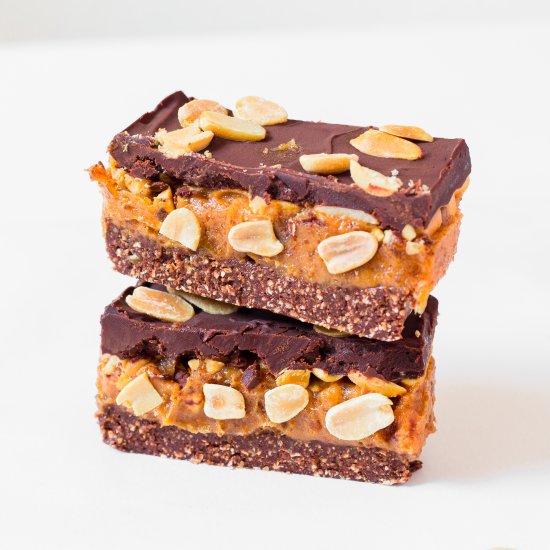 Homemade Vegan Snickers Bars