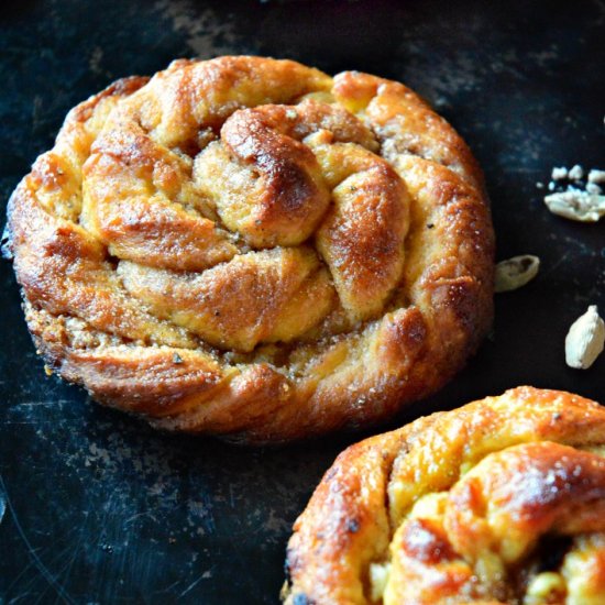 Cardamom Buns