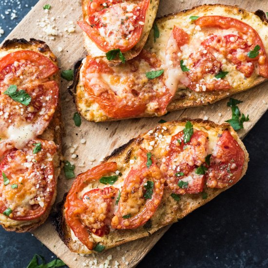 Broiled Cheesy Tomato Sandwiches