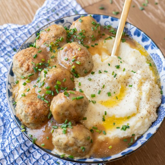 Turkey Meatballs with Gravy