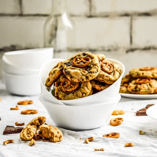 Double PB Stuffed Pretzel Cookies