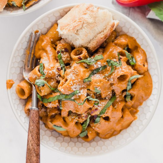 Vegan Roasted Red Pepper Pasta