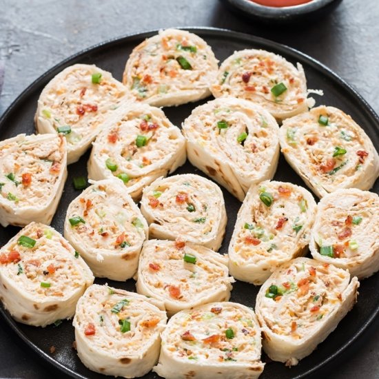 Chicken Enchilada Tortilla Roll-Ups