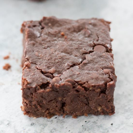 Fudgy Vegan Protein Brownies