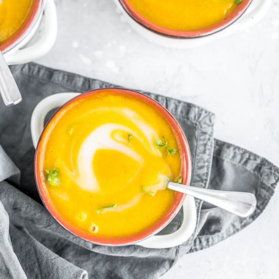 Slow Cooker Butternut Squash Soup