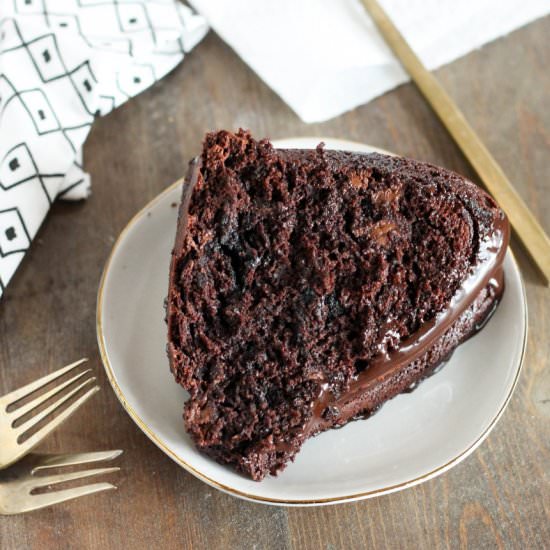 Chocolate Cookies & Cream Cake