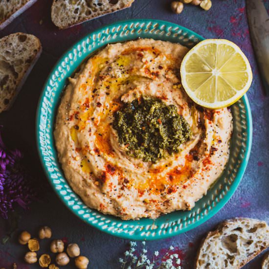 Sun Dried Tomato Hummus with Pesto