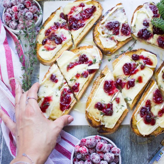 Baked Brie Toast