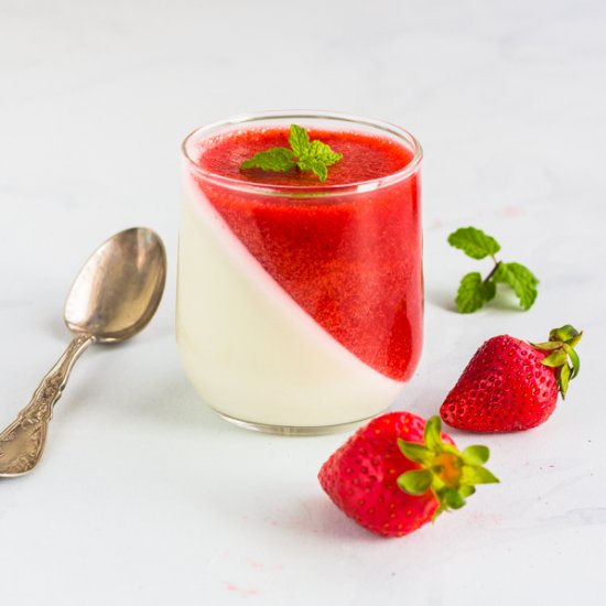 Strawberry Panna Cotta