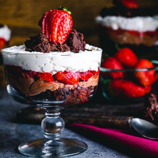 Mini Strawberry Chocolate Brownie