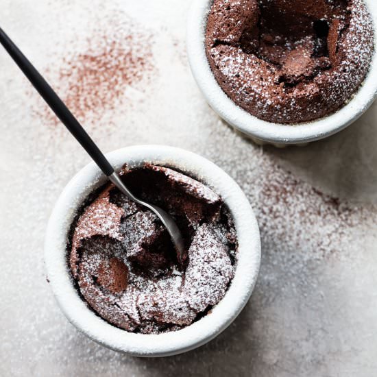 Chocolate souffle cake