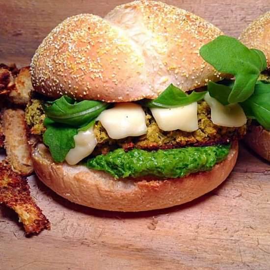 Kale and white beans burger