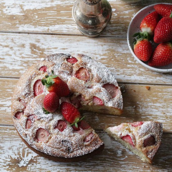 Strawberry yogurt cake