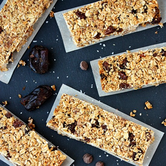 Chocolate Chip Raisin Granola Bars